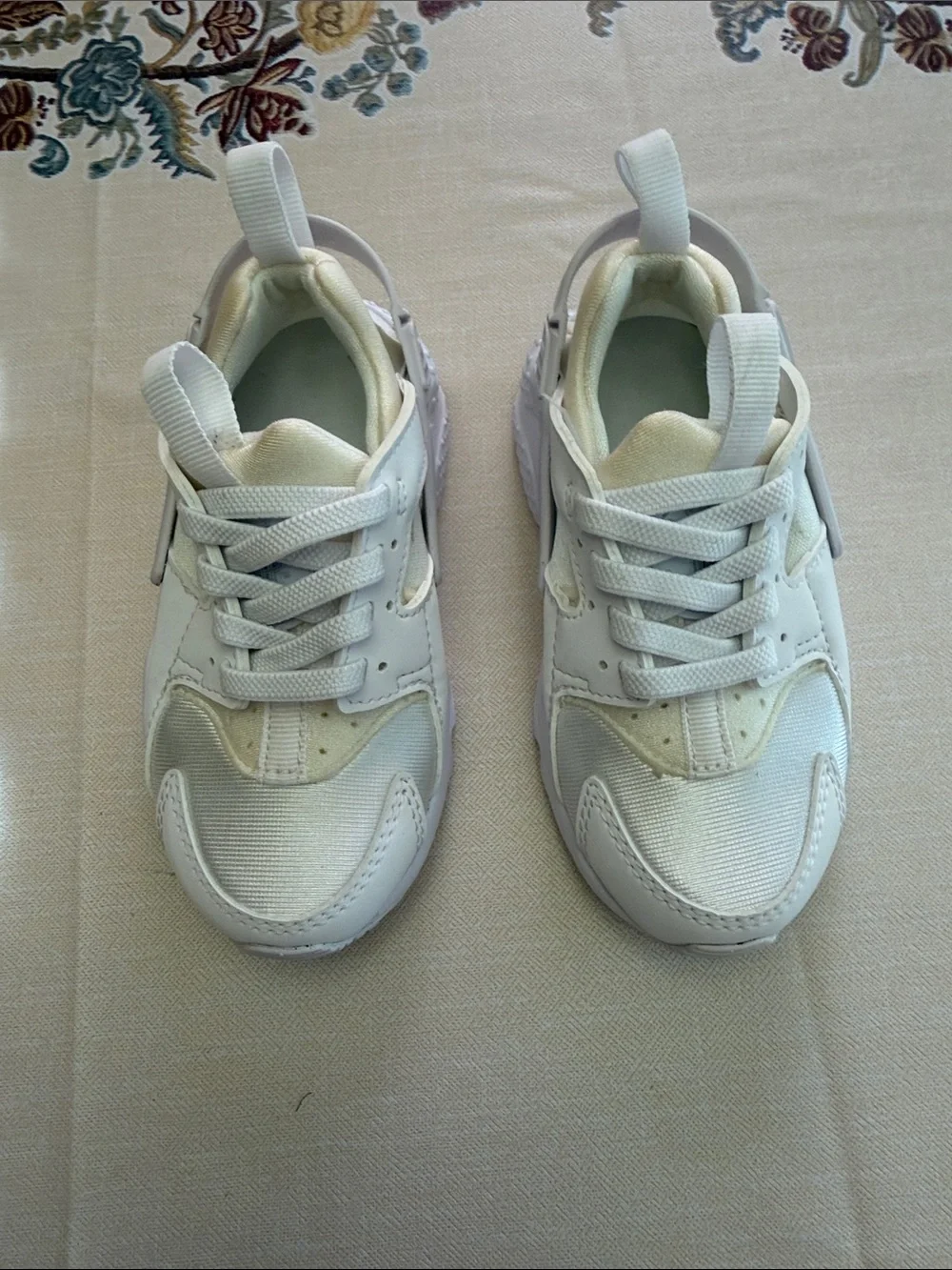Nike Kid's Huarache Run Sneaker 8c